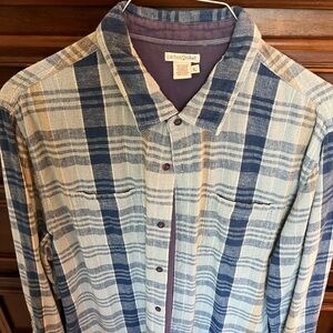 Long sleeve dress shirt